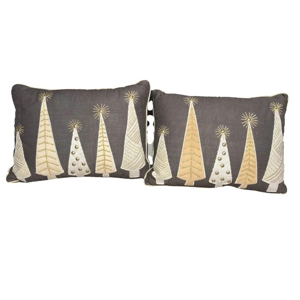 Pier One Christmas Trees Pillows 16x12 Applique Embroidered Lumbar Set Of 2